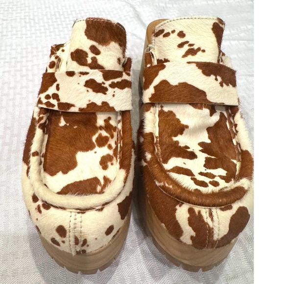 Free People Cow Print Calf Hair Platform Clogs Women 40 Brown White Lug Sole - Picture 2 of 12